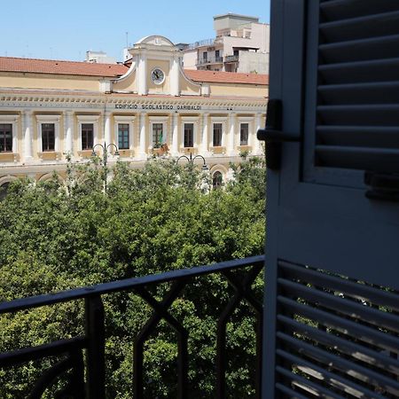 Palazzo Manzoni Apartments Bari Ngoại thất bức ảnh