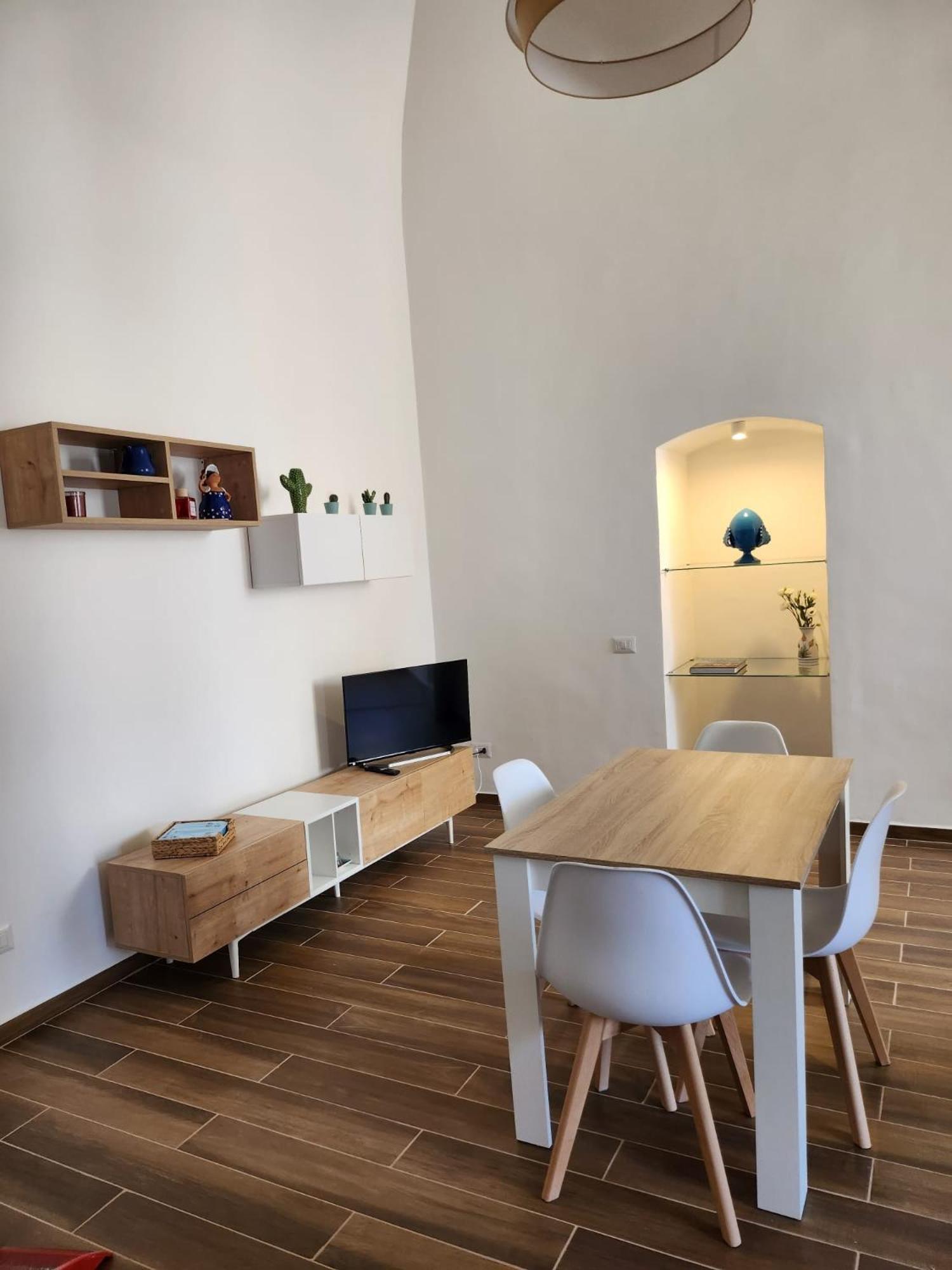 Palazzo Manzoni Apartments Bari Phòng bức ảnh